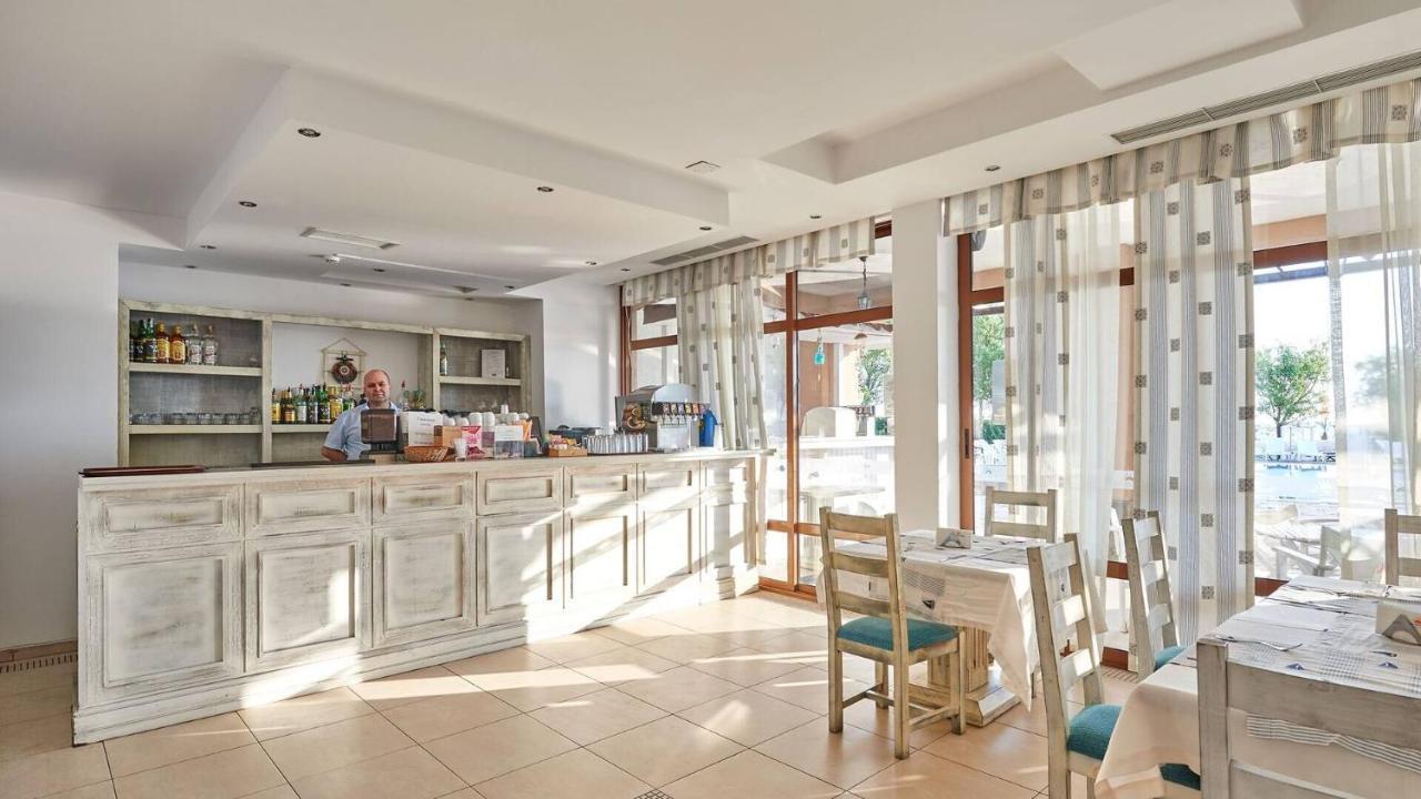 Oasis Del Mare Beach Front Hotel Lozenets Eksteriør bilde